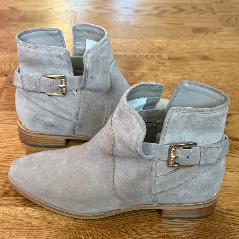 MK by Michael Kors Salem Tan Suede and Leather Ankle Booties Size 7.5.